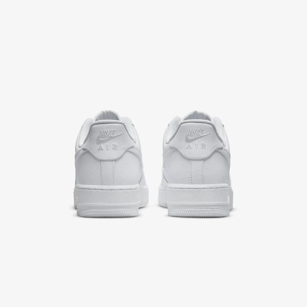 Nike Air Force 1 Triple White